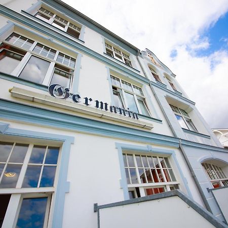 Hotel Germania ゼーバート・ヘリングスドルフ エクステリア 写真